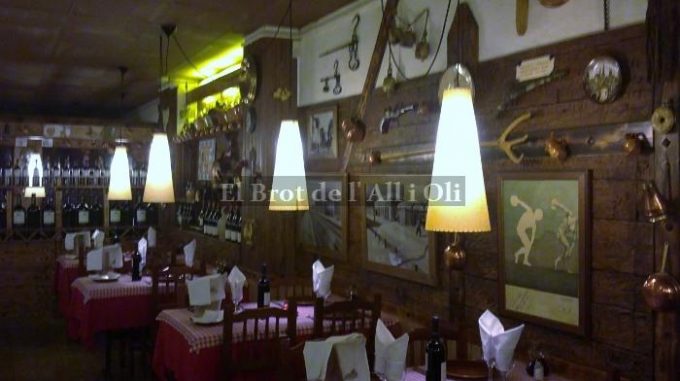 guia33-cornella-restaurante-restaurant-el-brot-de-l`all-i-oli-cornella-17144.jpg